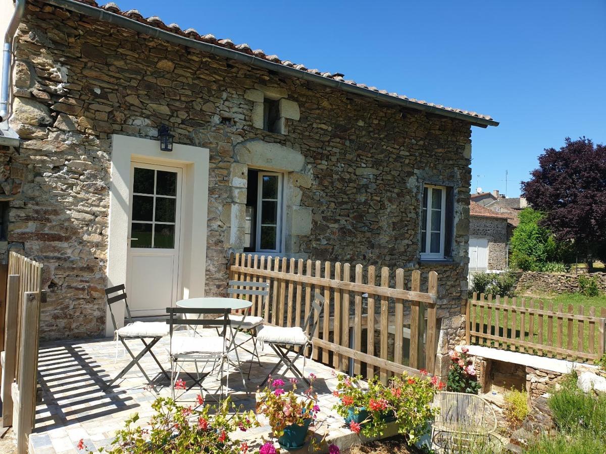 Gite La Grange De Jeanne Villa Rancon Bagian luar foto